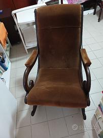 Sedia a dondolo in  velluto marrone