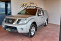 Nissan Navara 2.5 dCi 190CV 4 porte Double Cab LE