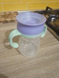 bicchiere tazza bimbo per imparare a bere