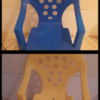 Lotto sedie di plastica per bambini