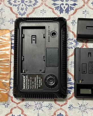 Neewer PT-176S – Luce LED + Flash Kit Completo