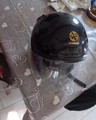 Casco nero
