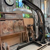 Strepitosa lampada industriale francese