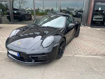 PORSCHE 911 Targa 4 GTS