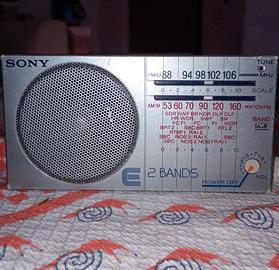 Sony modello ICF-12