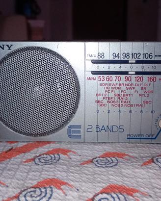 Sony modello ICF-12