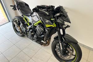 KAWASAKI Z900