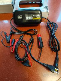 Caricatore e mantenitore per batterie
