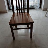 Sedie e tavolo