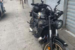 Yamaha XSR700