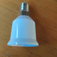 Adattatore portalampada da E 14 a E27