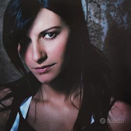 Laura Pausini - Resta in ascolto