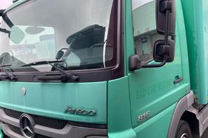 Camion mercedes atego 2015