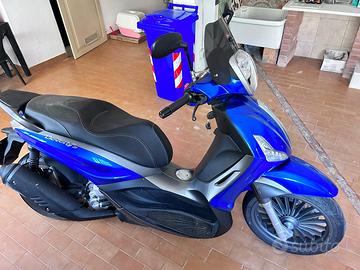 Piaggio Beverly 300