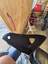 Convogliatori e fianchetti neri husqvarna 125 pre