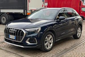 AUDI Q3 2.0 TDI 150 CV Business