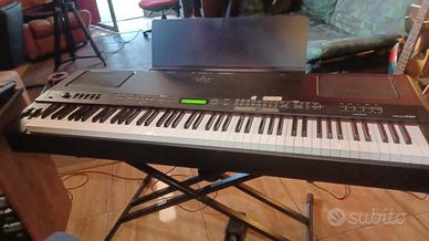 Pianoforte digitale Yamaha,workstation