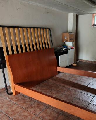 Letto matrimoniale 