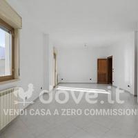 Appartamento Via della Vega, 17, 90124, Palermo