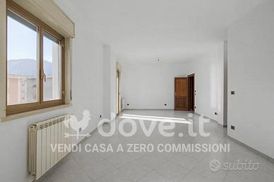 Appartamento Via della Vega, 17, 90124, Palermo