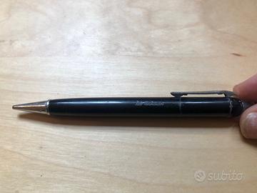 Vecchia matita portamine Schwan