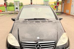 Mercedes-benz A 150 BlueEFFICIENCY Coupé Avantgard
