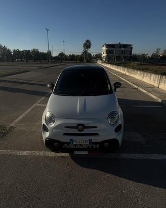Fiat 500 allestimento abarth restyling