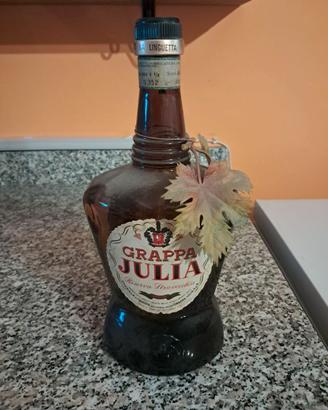 Bottiglia Grappa Julia da collezione