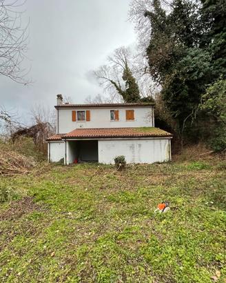 Rustico ristrutturato con terreno