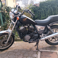 Honda Custom VT 500