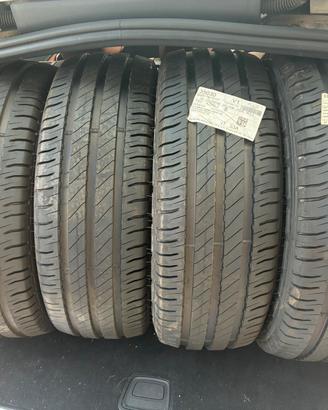 Gomme 225 60 r 16