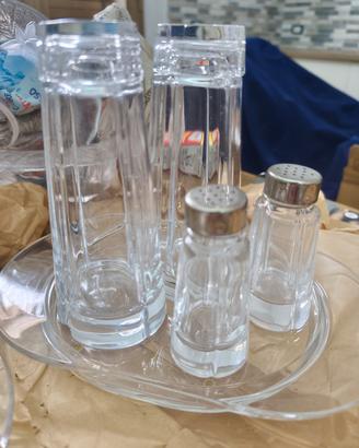 set da tavola per condimenti in cristallo