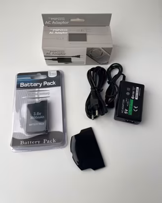 Batteria 3600mAh + Coperchio PSP + Caricabatterie