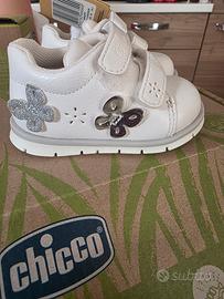 scarpe chicco size 18