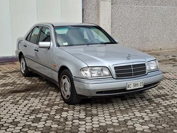 Mercedes-benz C 200 Elegance *UNICO PROPRIETARIO*