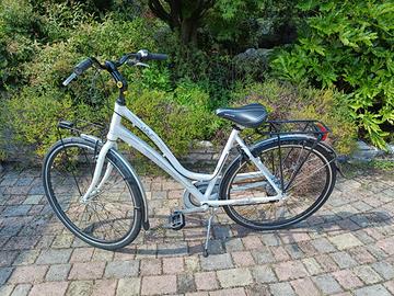 bici donna nuova WAVE MAI USATA