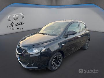 Lancia Ypsilon 1.0 FireFly 5 porte S&S Hybrid Ecoc