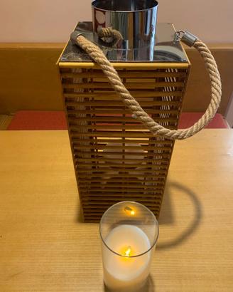 Lampada con candela a batteria.