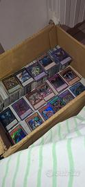 Lotto 12kg di carte Yu-Gi-Oh! con foil