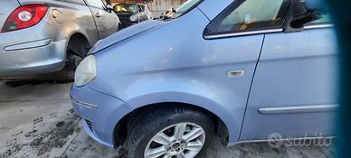 LANCIA MUSA 2008 - PARAFANGO SINISTRO