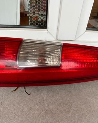 Fanale posteriore Volvo V70