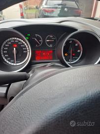 ALFA ROMEO GIULIETTA AUTOMATICA  ANNO 2012