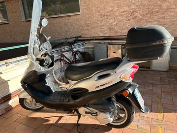 Kymco movie 150