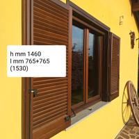 Infissi in legno con doppi vetri