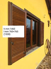 Infissi in legno con doppi vetri