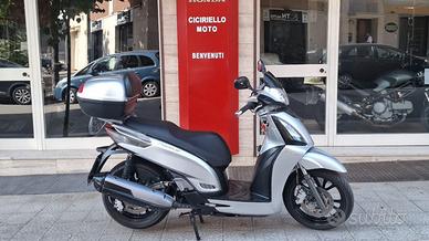 Kymco People GTi