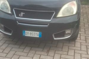 lvendesi auto DR  1600cc benzina  e GPL di serie 