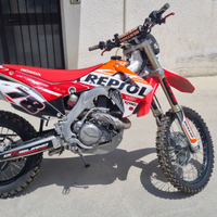 Honda CRF 450R DOPPIA OMOLOGAZIONE