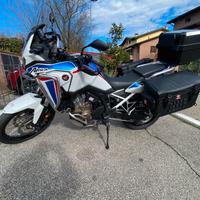 Borse ed attacchi per Honda Africa Twin 1100