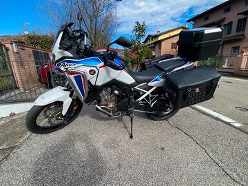 Borse ed attacchi per Honda Africa Twin 1100